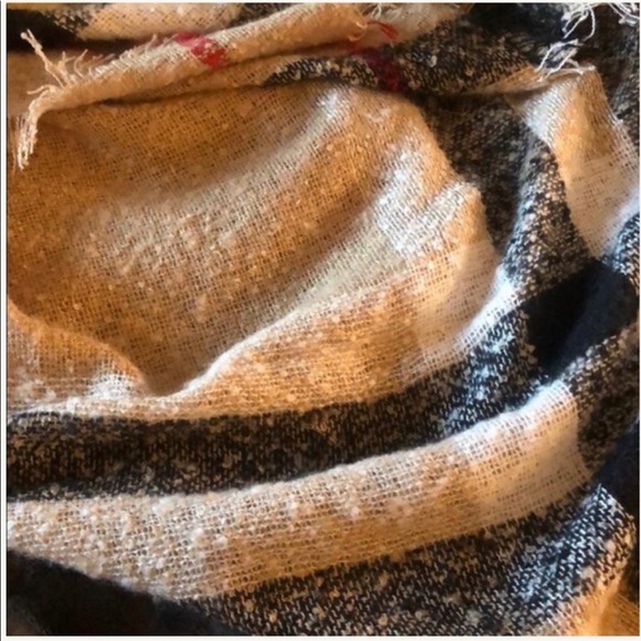 Waterfall Long Plaid Vest Poncho Wrap Scarf - New - Picture 4 of 5